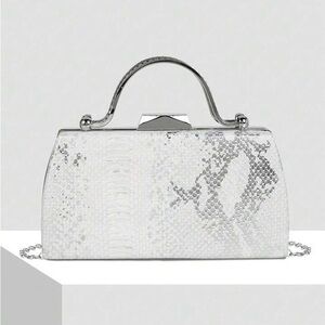 Elegant Silver and White Snakeskin Pattern Clutch Bag